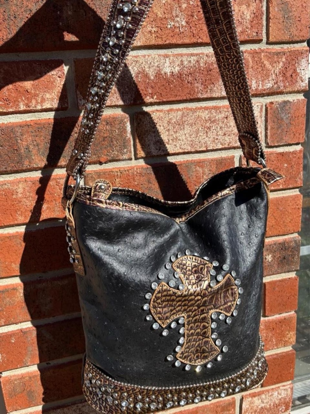 Y2K Western Hand Bag. Black ostrich embossed body, croc textured trim and metal